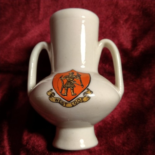 Crested china goss twin - w.h.,