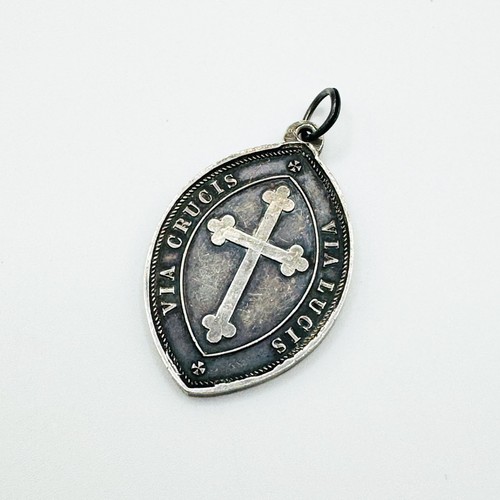 Associate the sisters of - sisters,