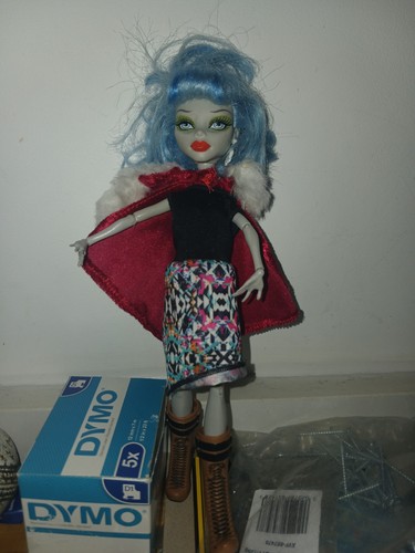 Monster high ghoulia yelps - monster,