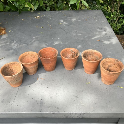 Set hand thrown - hand,