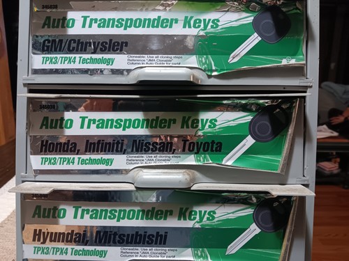 Auto transponder key - key, lot