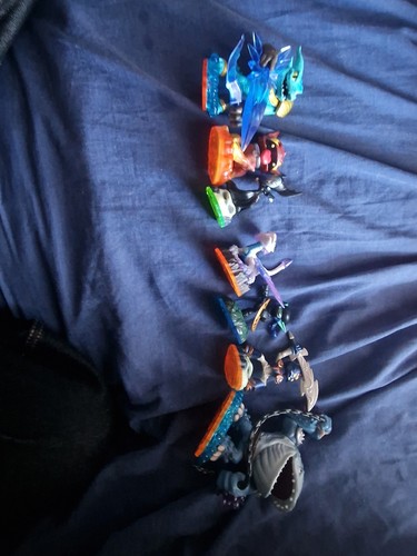 Skylanders lot damaged - lot,