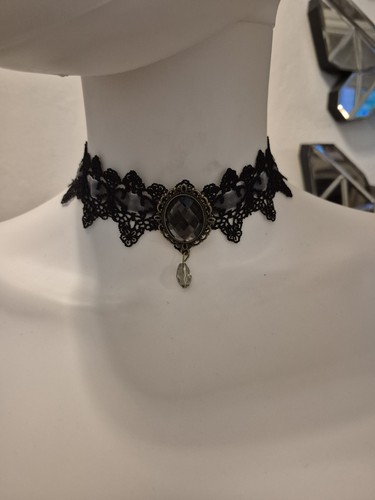 Gothic victorian style - style, choker