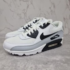 Nike Air Max 90 Essential