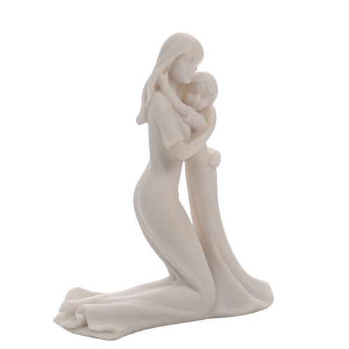 Juliana kneeling mother - kneeling,