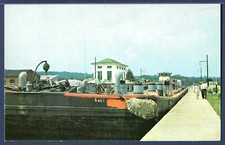 River Barge #4427 in the Locks