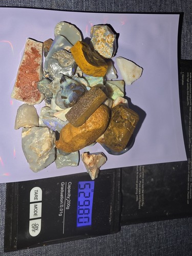 Australian opal rough - opal,