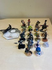 Disney Infinity Base with 22