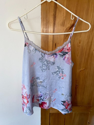 Secret possession silky - silky, floral