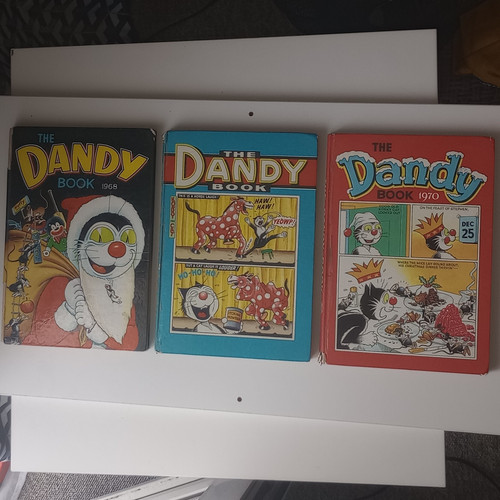 Thomson the dandy book - thomson,
