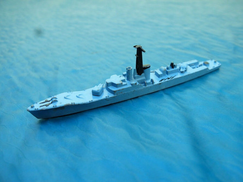 Triang minic ships 794 hms - triang,