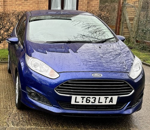 Ford fiesta zetec - 1.0l,