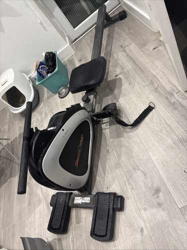 Rowing machine - rowing,