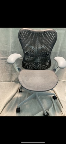 Herman miller mirra office - miller,