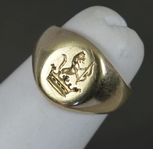 Antique 9ct gold crest - gold,