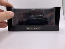 Minichamps 1:43 2010 Ford Focus RS500 Panther Schwarz 400 088104
