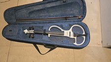 Used 4/4 Naiomi Electric Violin: Comes Without D String, Batteries  And Rosin