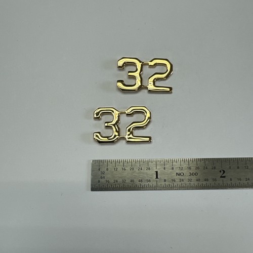 Gold police collar brass - 32,