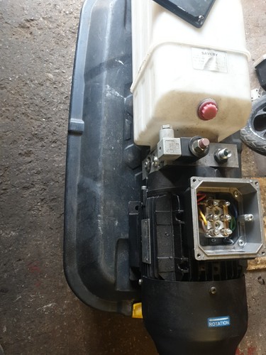 Hydraulic pump 10l 2 - , 2.2