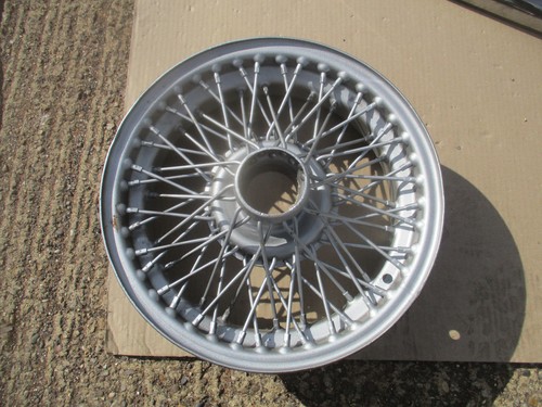 Mgb wire wheel x - mg,