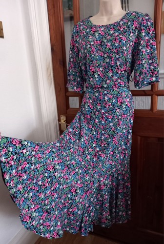 Bnwt vtg look ditsy - vtg, floral