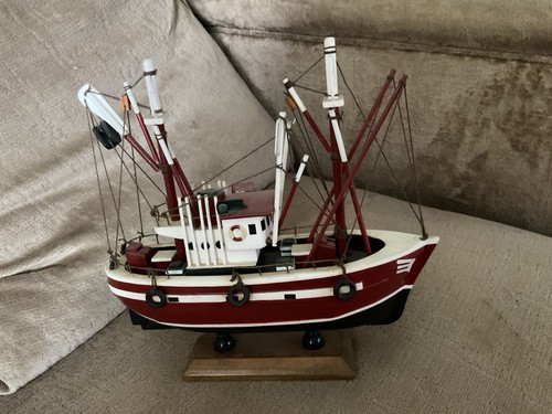 Wooden model fishing - model,