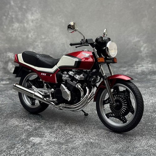Aoshima scale honda cbx - 1/12,