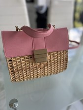 Zara Pink Straw Woven Crossbody Bag – Chic & Versatile