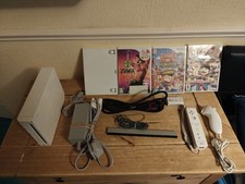 Nintendo Wii Console Bundle