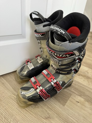 Salomon ski boots - , red
