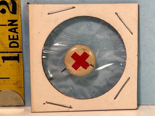 Vintage red cross - red, tin