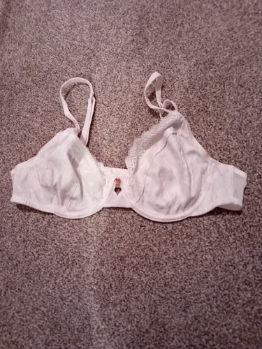 White bra - white,