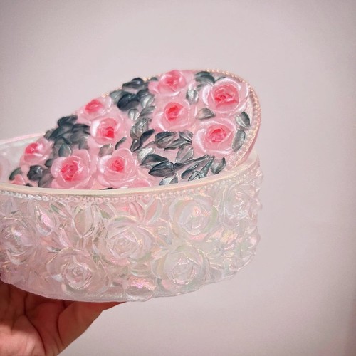 Into resin hand made - resin,