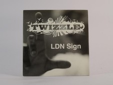 TWIZZLE LDN SIGN (E32) 9 Track