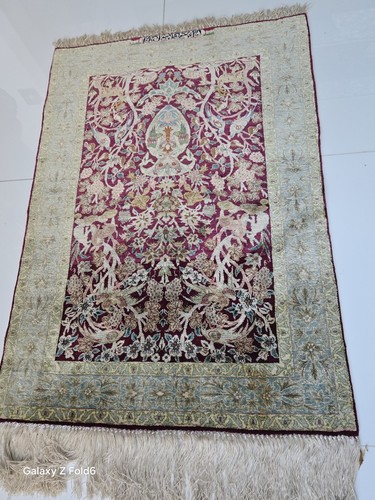 Exceptional all silk genuine - exceptional,