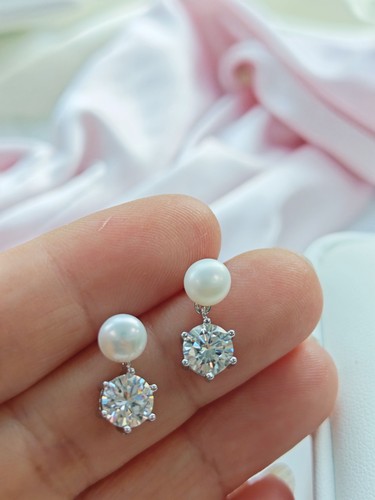 Real pearl with lab created - with,