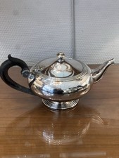 Christofle / Beautiful Teapot