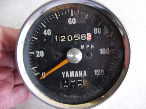 Yamaha clocks speedometer - r5,
