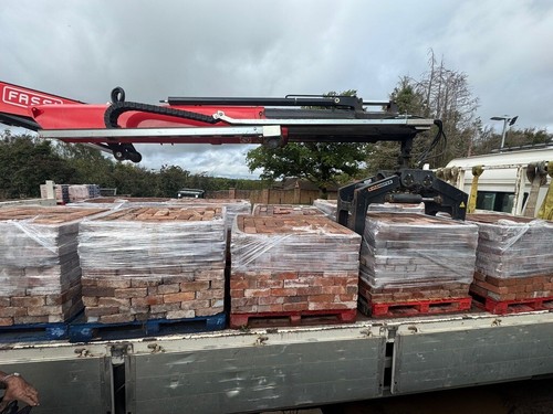Reclaimed bricks various - reclaimed,