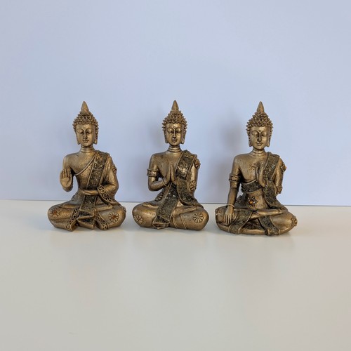 Gold thai seated - thai,
