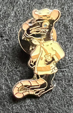 BLACK RAT TRAFFIC POLICE PIN BADGE - AGE FADED