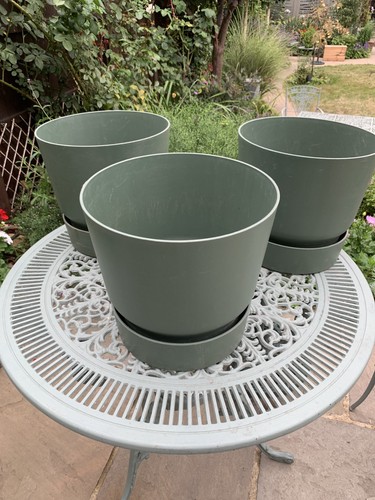 Elho plant pots with - elho,