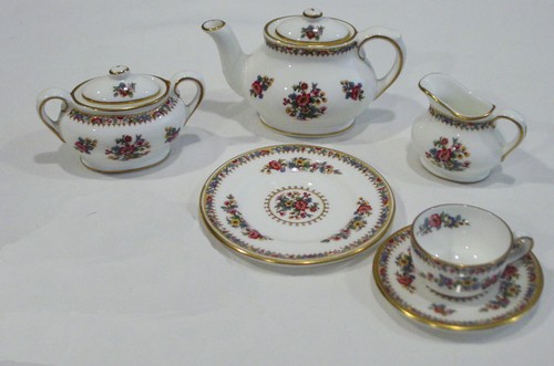 Discontinued coalport ming - coalport,