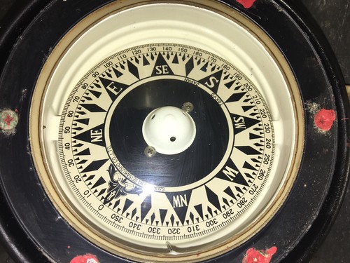 Large ships compass in - compass,