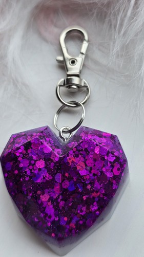 White and purple diamond - , shape