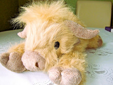 Highland Cow Plush Toy 47cm Length NEW.
