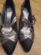 BNWOT Laura Ashley Mary Jane