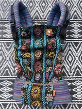 Tula girasol artisan free to grow carrier