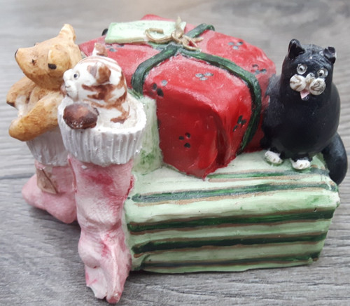 Colour box peter fagan cat - colour,