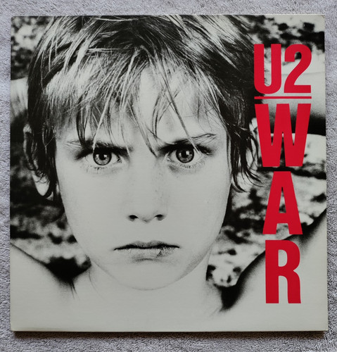Near mint war gatefold - near,
